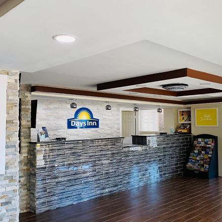 Days Inn By Wyndham Sharonville Dış mekan fotoğraf