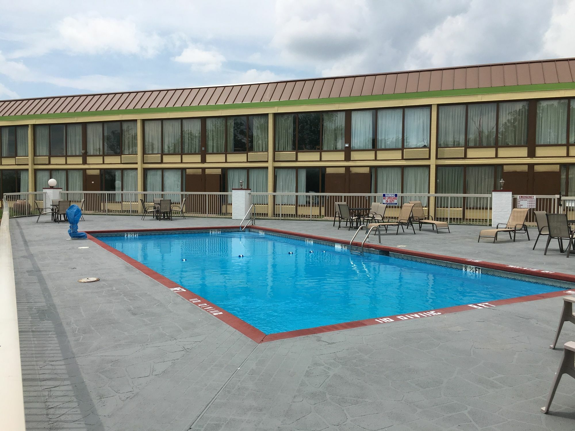 Days Inn By Wyndham Sharonville Dış mekan fotoğraf