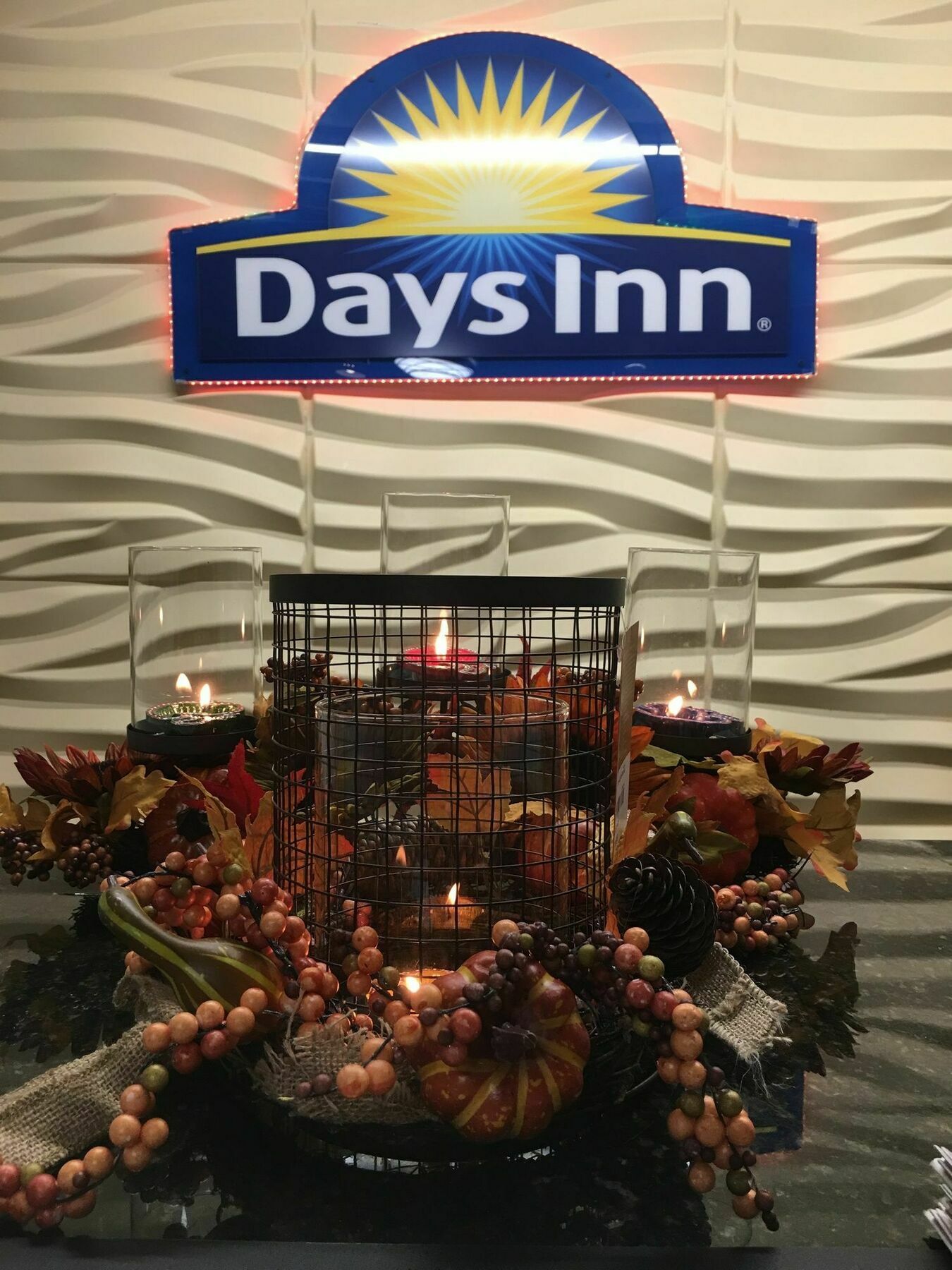 Days Inn By Wyndham Sharonville Dış mekan fotoğraf