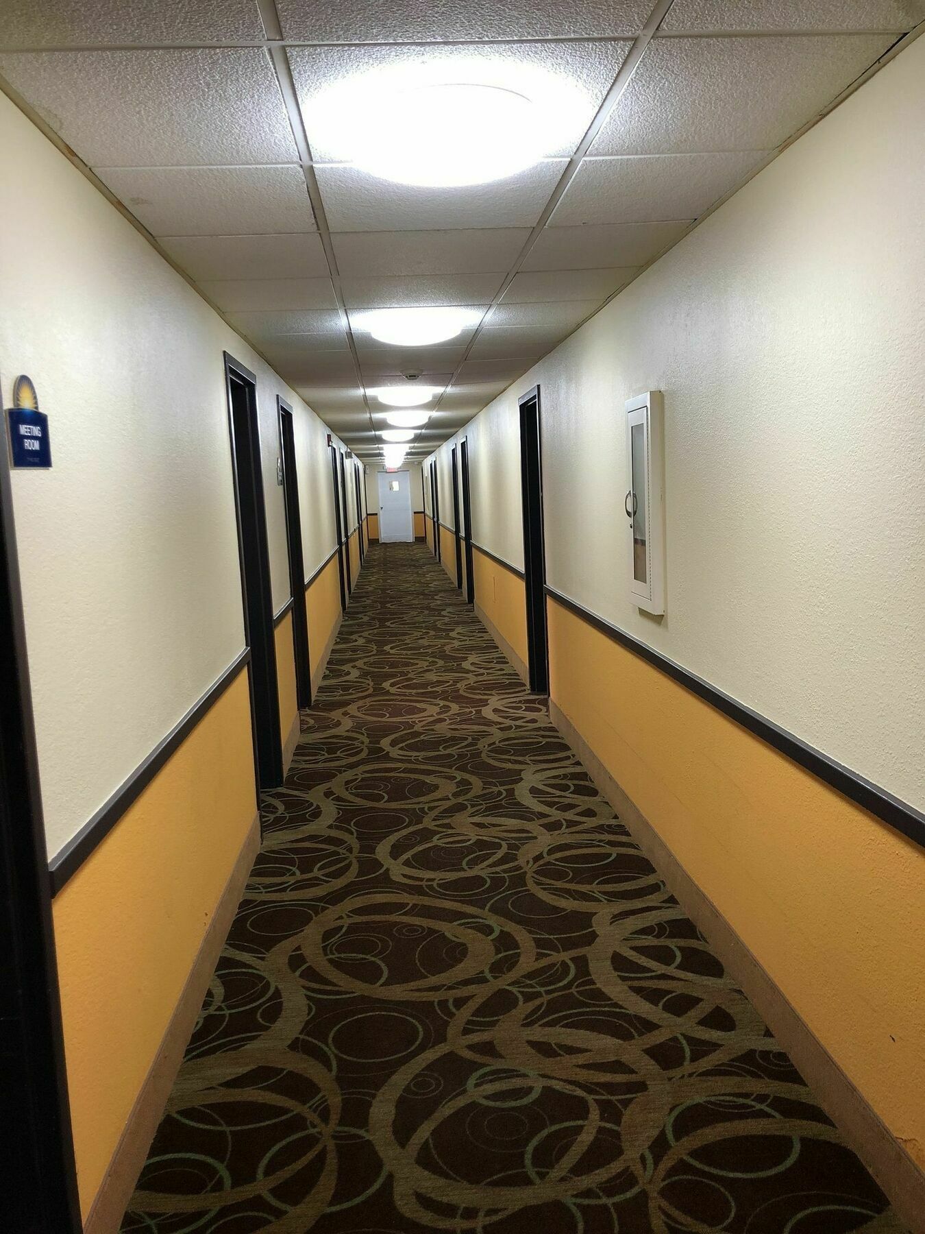 Days Inn By Wyndham Sharonville Dış mekan fotoğraf