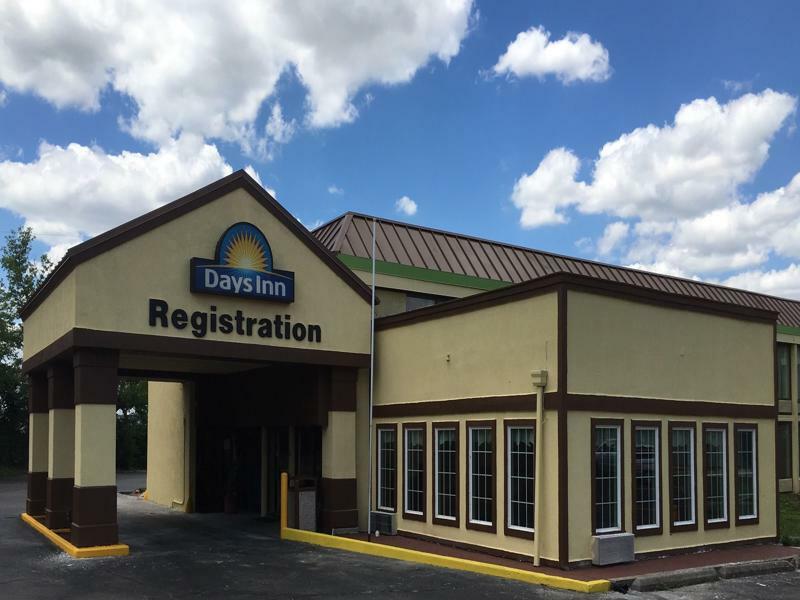 Days Inn By Wyndham Sharonville Dış mekan fotoğraf